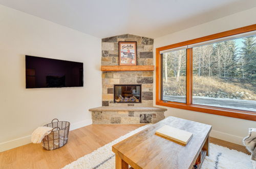 Foto 4 - Bright Ketchum Retreat w/ Views & Private Hot Tub