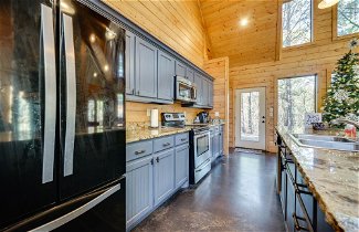 Photo 3 - Family-friendly Broken Bow Cabin w/ Game Room