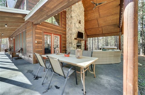 Photo 24 - Family-friendly Broken Bow Cabin w/ Game Room
