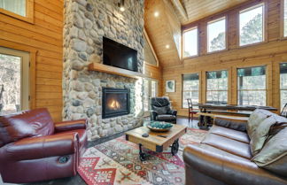 Foto 1 - Family-friendly Broken Bow Cabin w/ Game Room