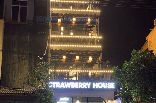 Foto 1 - Strawberry House