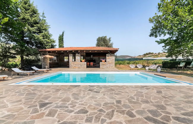 Estate Villa OINOI with Pool - Foto 1