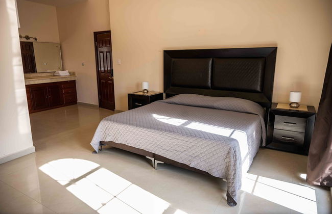 Room in Guest Room - 14 Comfortable Suite for 2 People - Foto 1
