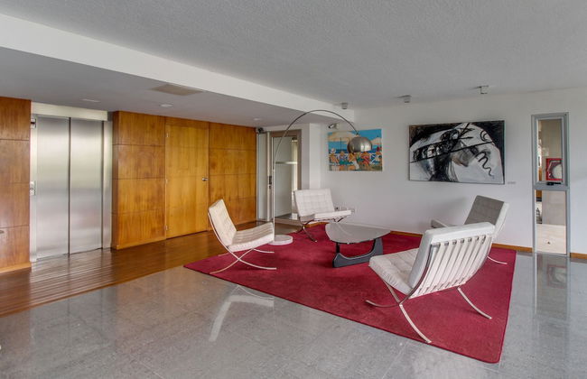 Oceana Suites The Point - Photo 2