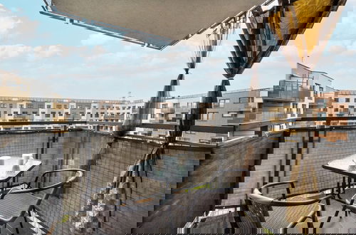 Photo 30 - Modern Apartment With Balcony by Renters
