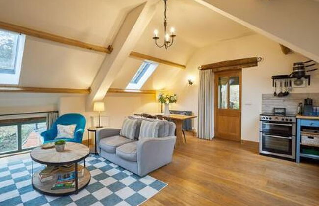 Host Stay Llewenau Draw Barn - Foto 12