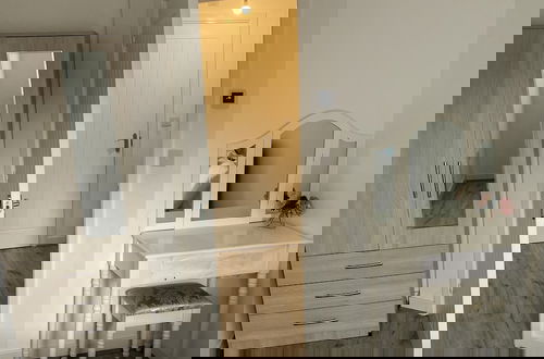 Photo 15 - 1br-sleeps3-parking-nearcitycentre-shoppingcentre