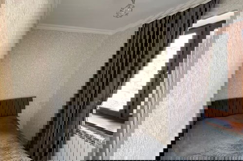Photo 4 - Apartment
