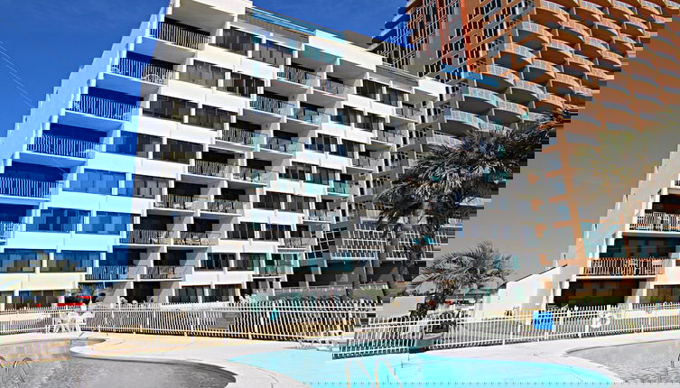 Foto 1 - Breakers
