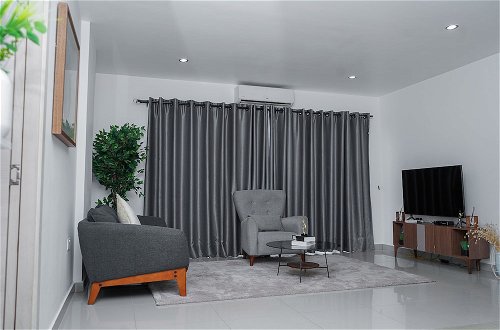 Photo 7 - Chic and stylish 2 bedroom apartment