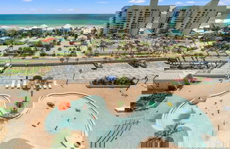 Foto 1 - Laketown Wharf 1331