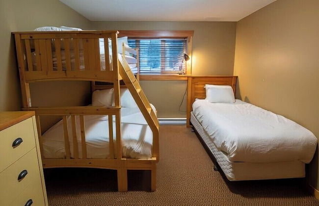 Pinnacle Ridge Chalets by Fernie Lodging - Foto 7