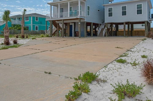 Photo 32 - Toes In The Sand - Cottage