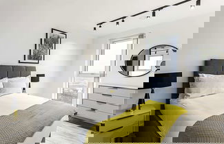 Foto 3 - Icon Tower Flat VII