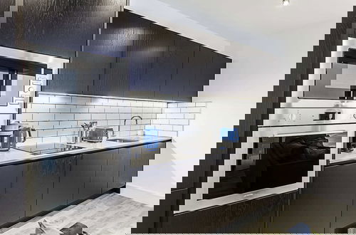 Foto 6 - Icon Tower Flat VII