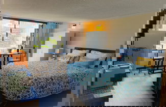 Foto 3 - Happy Hawaiian Monarch Studio Condo by RedAwning