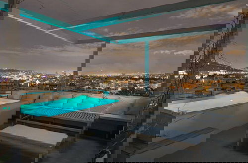 Foto 5 - 360 Athen s View at lux two Storey Penthouse