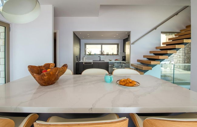Seawhisper Villa in Paxi - Photo 15