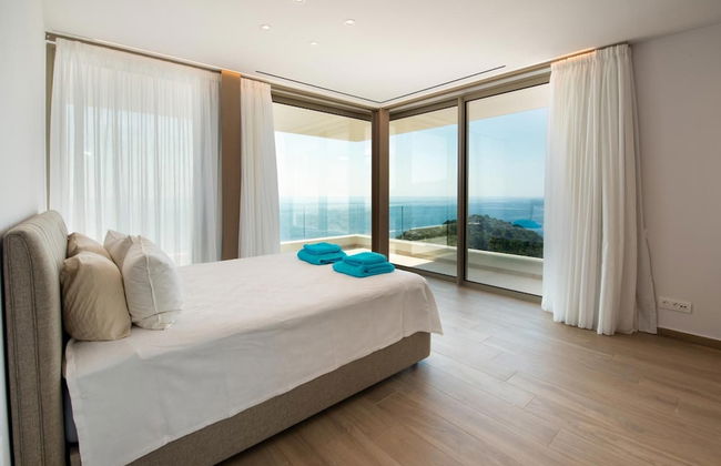 Seawhisper Villa in Paxi - Photo 20