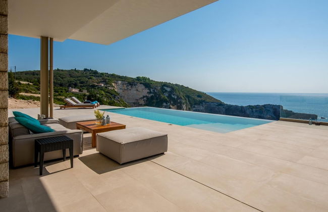 Seawhisper Villa in Paxi - Photo 2