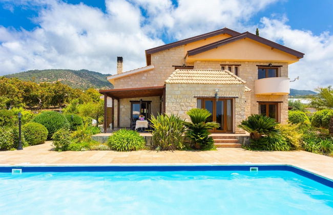 Villa Erato in Nea Dimmata - Foto 1