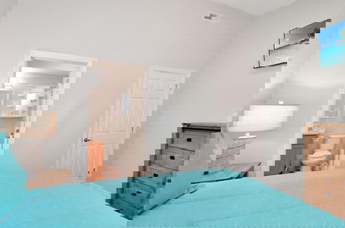 Photo 6 - Dolphin Daze Beach House