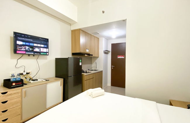 Serene Designed Studio Transpark Juanda Bekasi Timur Apartment - Foto 7