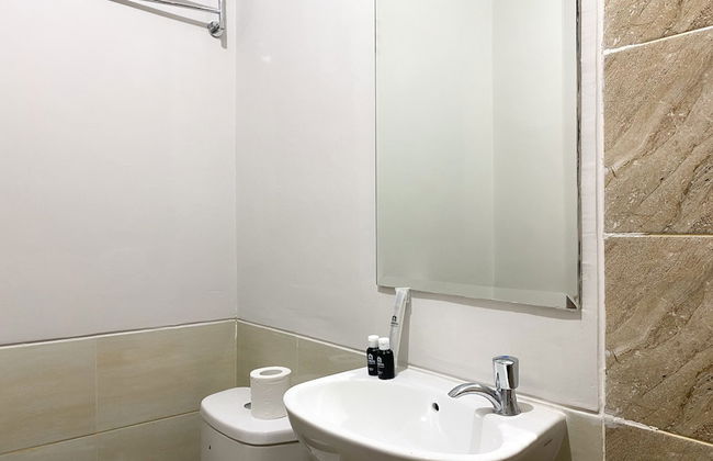 Serene Designed Studio Transpark Juanda Bekasi Timur Apartment - Foto 14