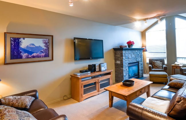 Thunder Ridge by Fernie Lodging CO - Foto 25