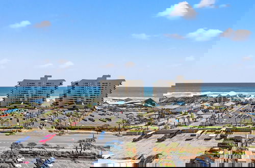 Foto 1 - Laketown Wharf - 810