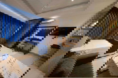 Photo 17 - Ocean Breeze Apartments