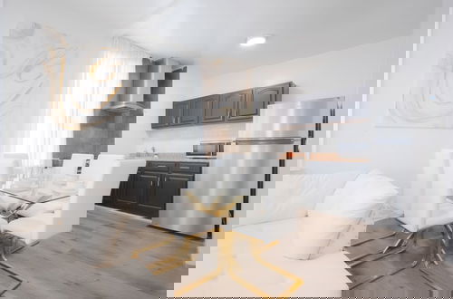Photo 6 - Luxury NY Home 3BR with Easy Parking