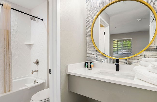Chic Condo Retreat in Central Buckhead Atlanta - Foto 8