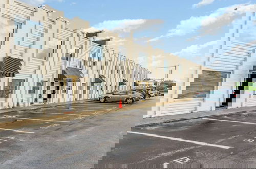 Foto 5 - Life s a Beach - 3 Blocks From Beach Boardwalk