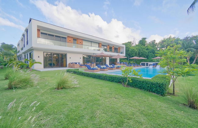 Modern Villa With Full Service Staff Close to Beach and Golf - Foto 1