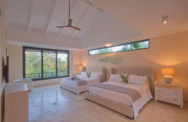 Modern Villa With Full Service Staff Close to Beach and Golf - Foto 16