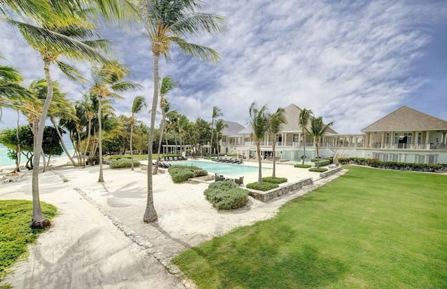 Modern Villa With Full Service Staff Close to Beach and Golf - Foto 35