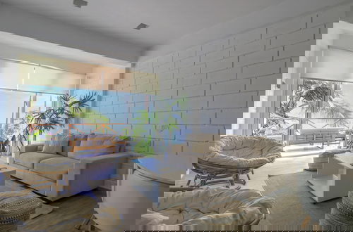 Photo 24 - Amazing Loft With Spectacular Ocean View
