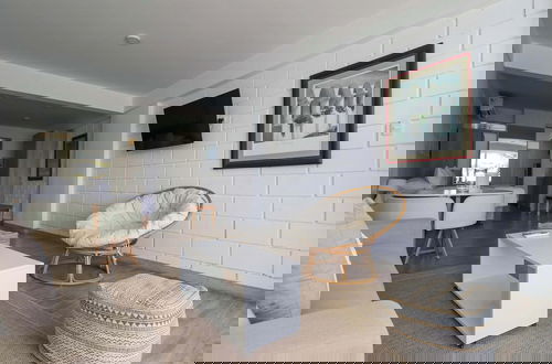 Photo 53 - Amazing Loft With Spectacular Ocean View