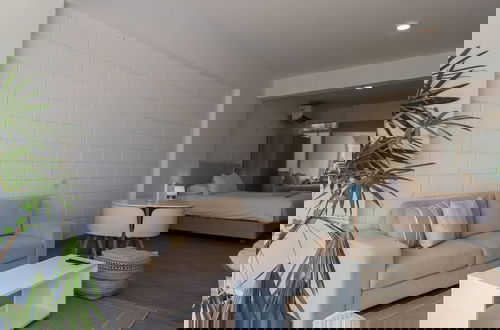 Photo 17 - Amazing Loft With Spectacular Ocean View