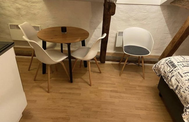 Attic Floor in Stockholm City 918 - Photo 8