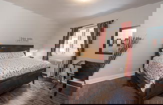 Foto 1 - Chaim's FunHouse
