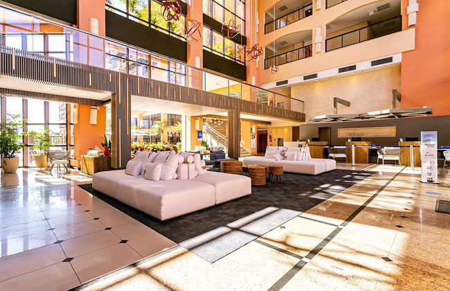 Estúdios Modernos em Resort pé na areia - Jurerê Beach Village JBVJR - Foto 1