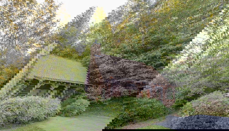 Foto 1 - Er36 - Cozy Creekside Great Location- Close To Town 1 Bedroom Cabin by RedAwning
