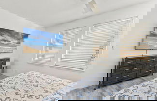 Photo 3 - Oleander Beach House by SPRR