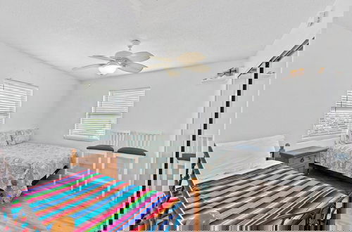 Photo 4 - Oleander Beach House by SPRR