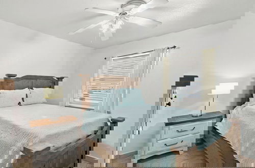 Photo 2 - Oleander Beach House by SPRR