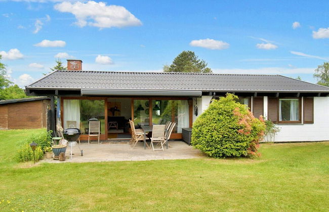 6 Person Holiday Home in Dronningmolle - Foto 1