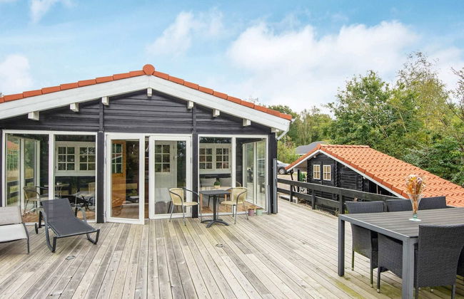 4 Person Holiday Home in Toftlund - Foto 1