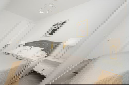 Foto 5 - Modern With Parking by Renters Prestige